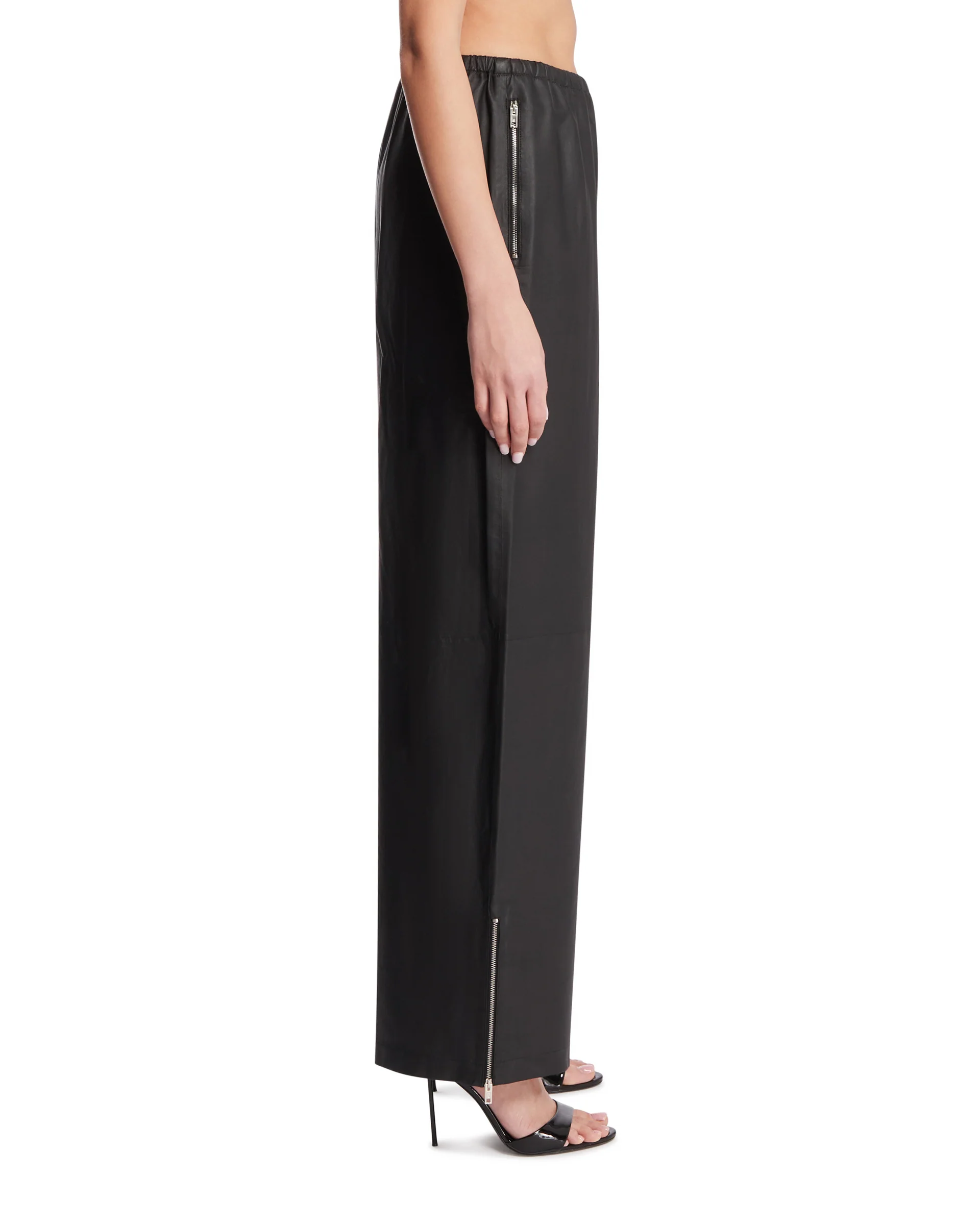 Pantaloni Ampi In Pelle Neri - Image 4