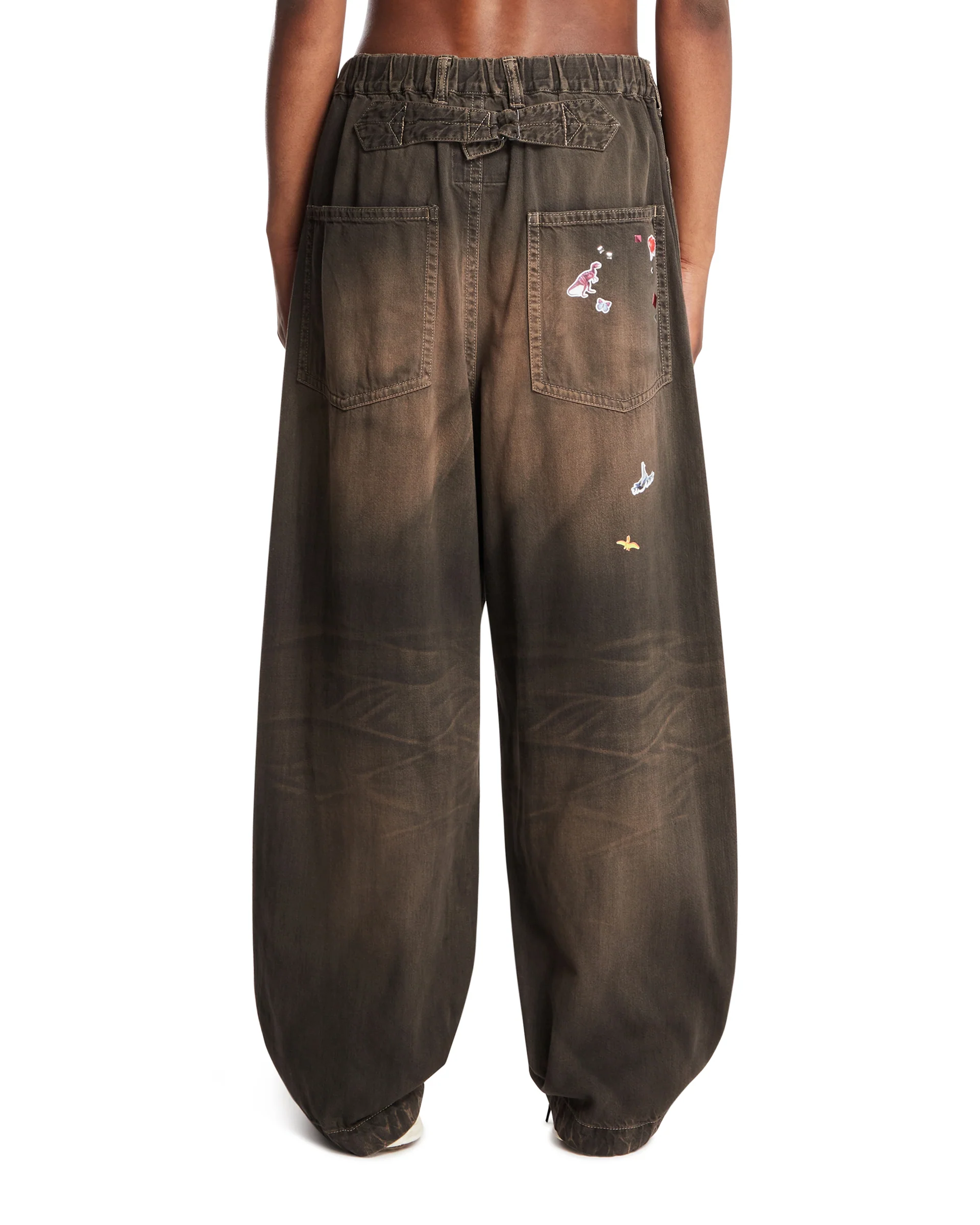 Jeans Con Decorazioni Marroni - Image 5