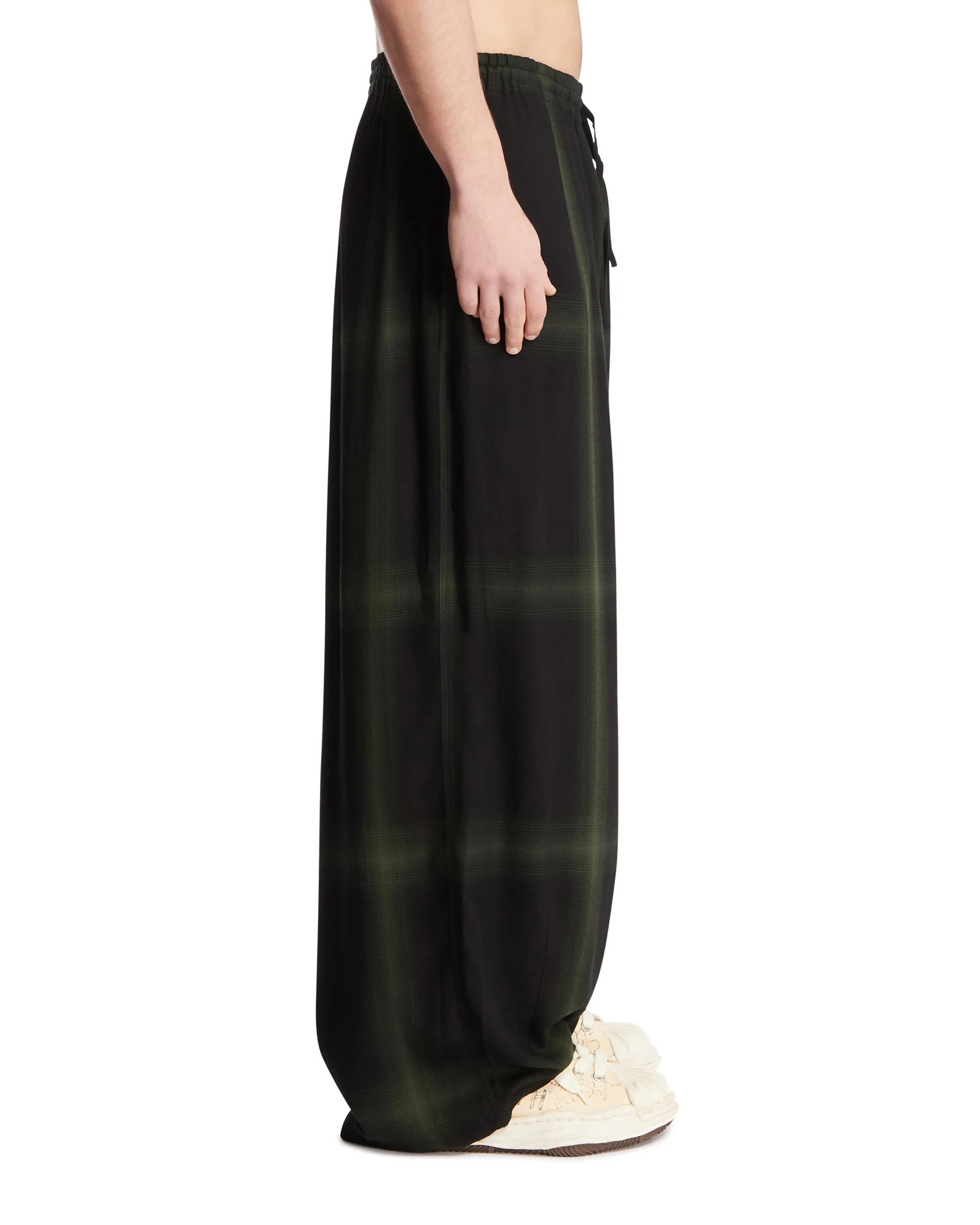 Pantaloni Oversize A Quadri Neri - Image 4