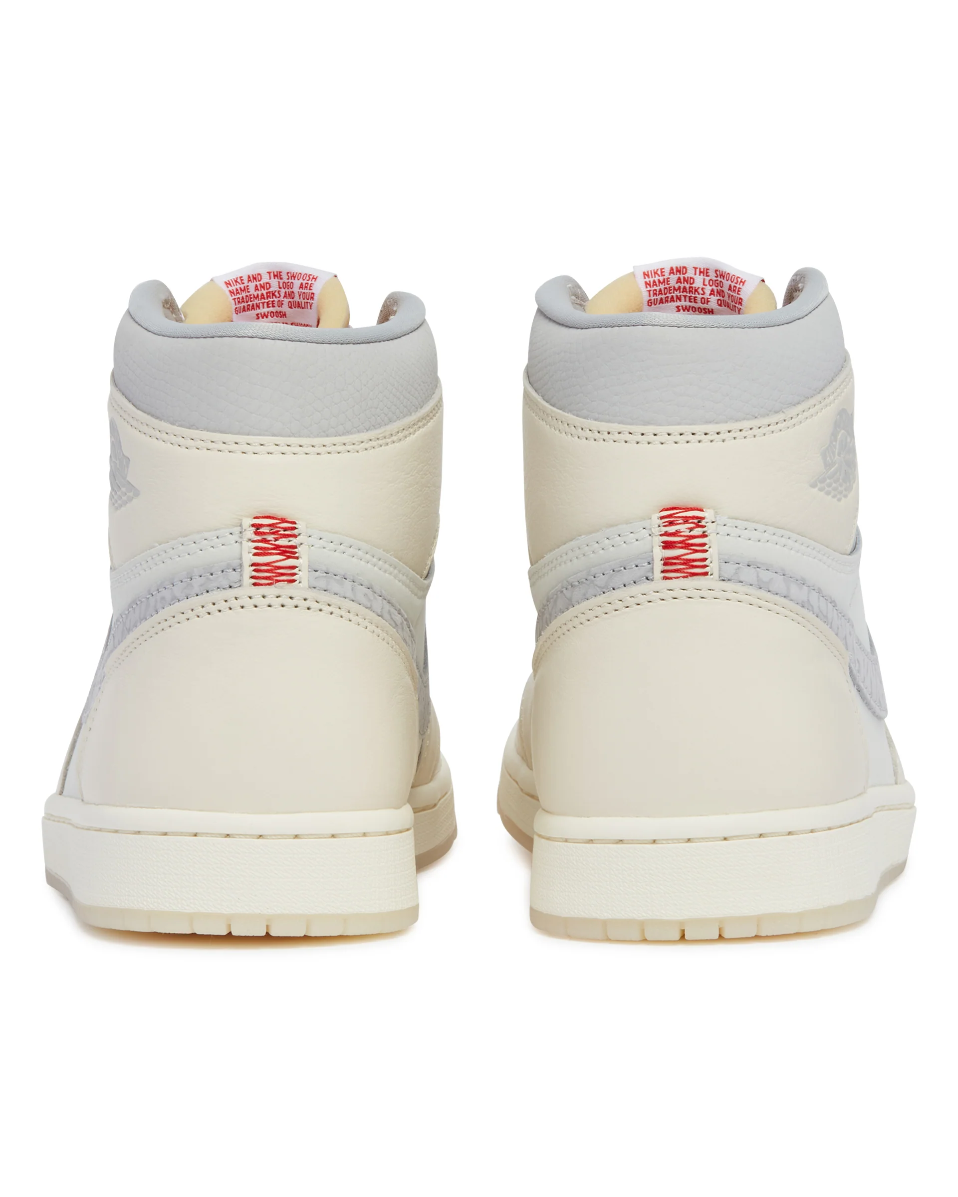 Sneakers Air Jordan 1 Retro High OG Beige - Image 6