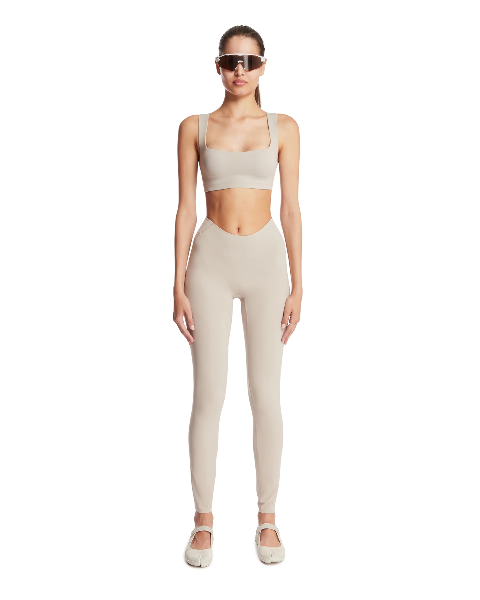 NikeSKIMS Leggings Studio Stretch Beige - Image 3