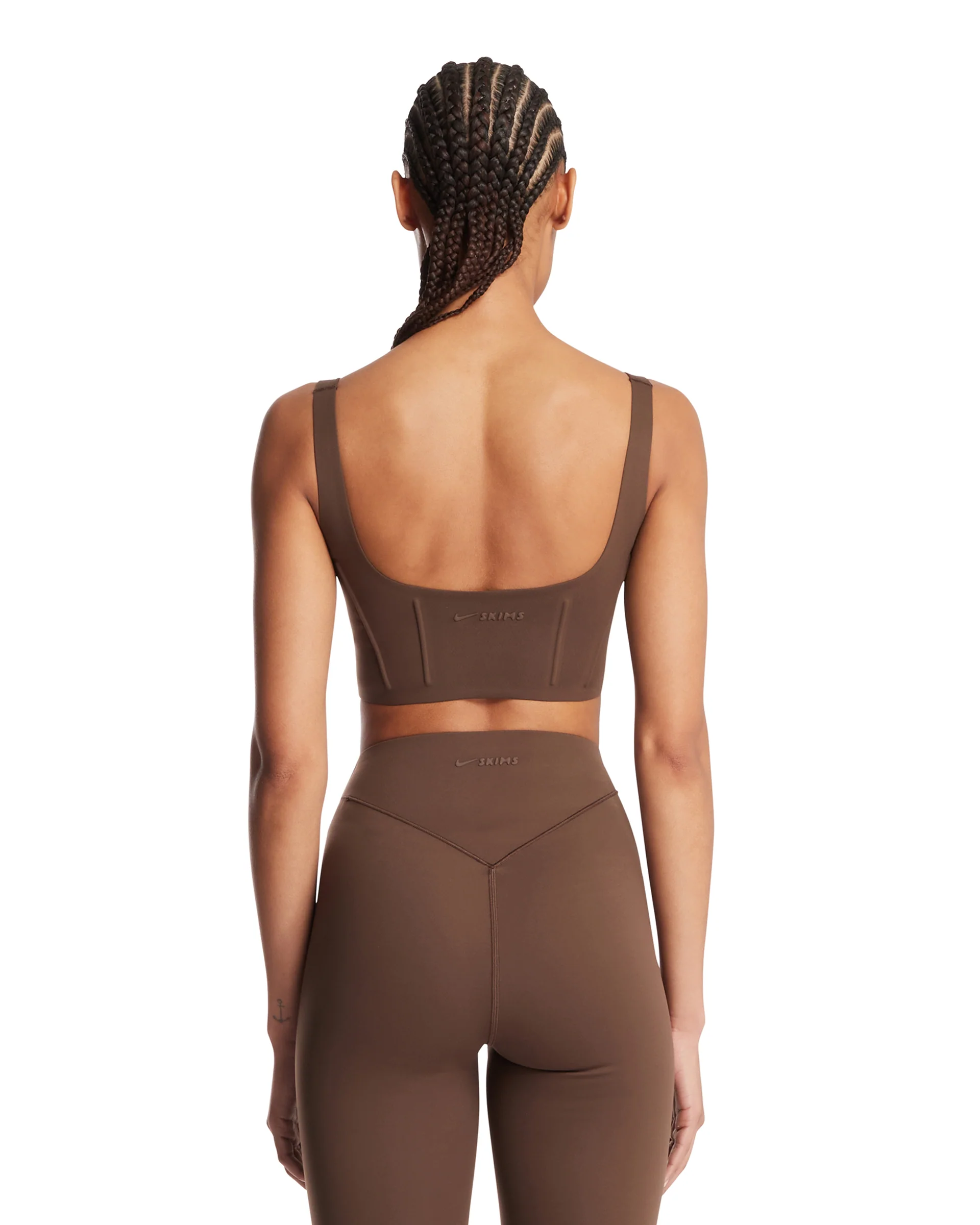 NikeSKIMS Top Longline Marrone - Image 5
