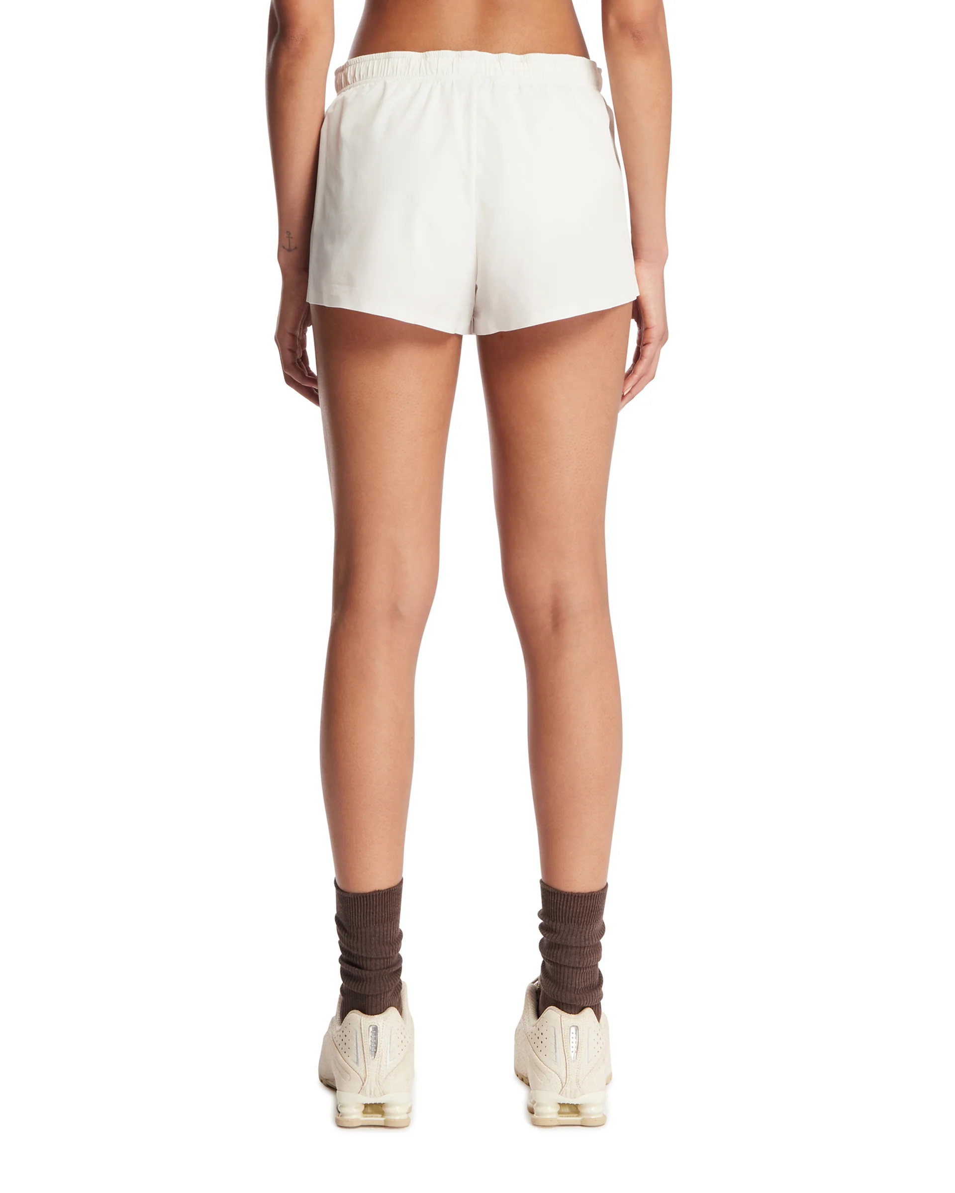 NikeSKIMS Shorts Da Corsa Bianchi - Image 5