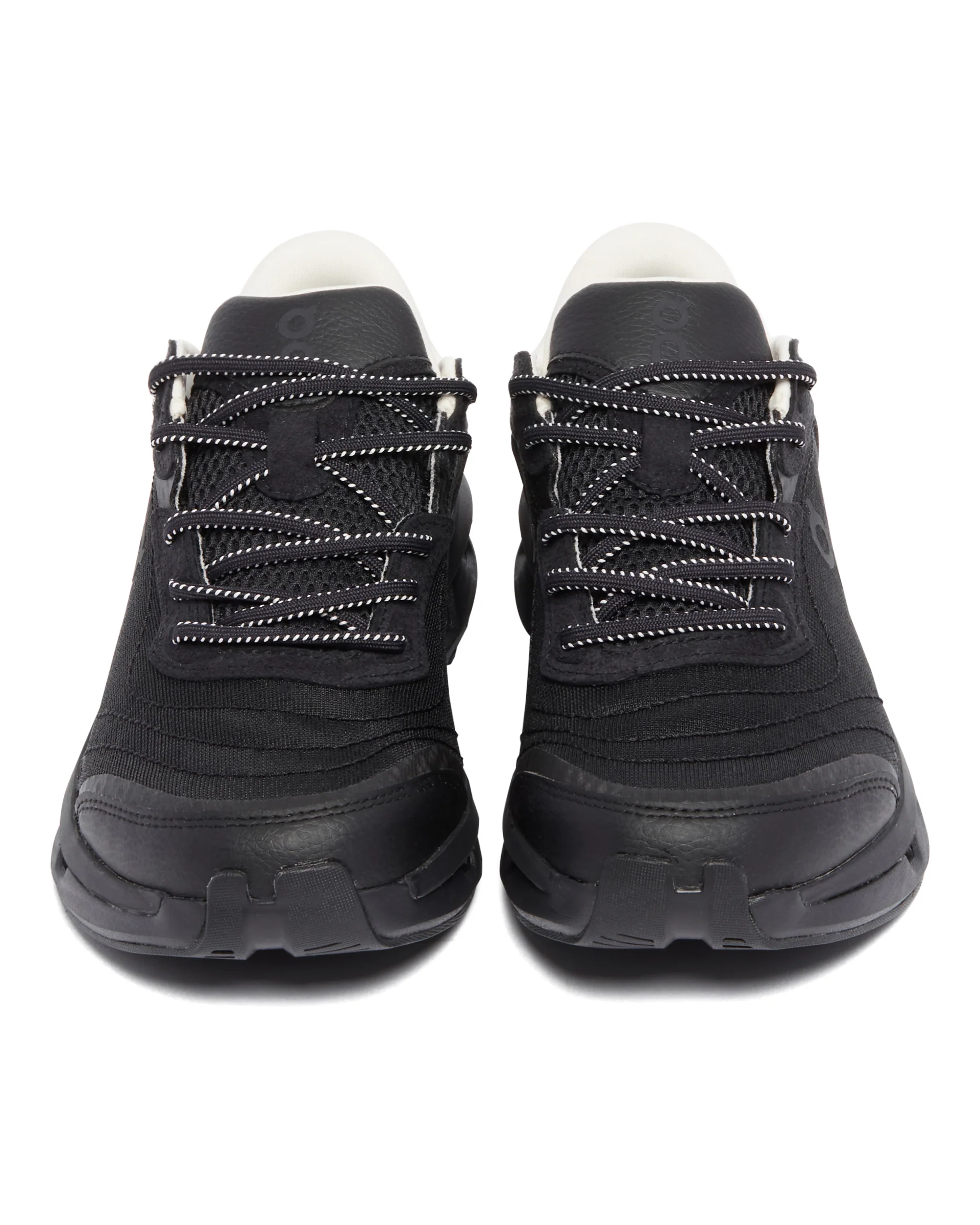 Zendaya x ON Sneakers Cloudzone Moon Nere - Image 5