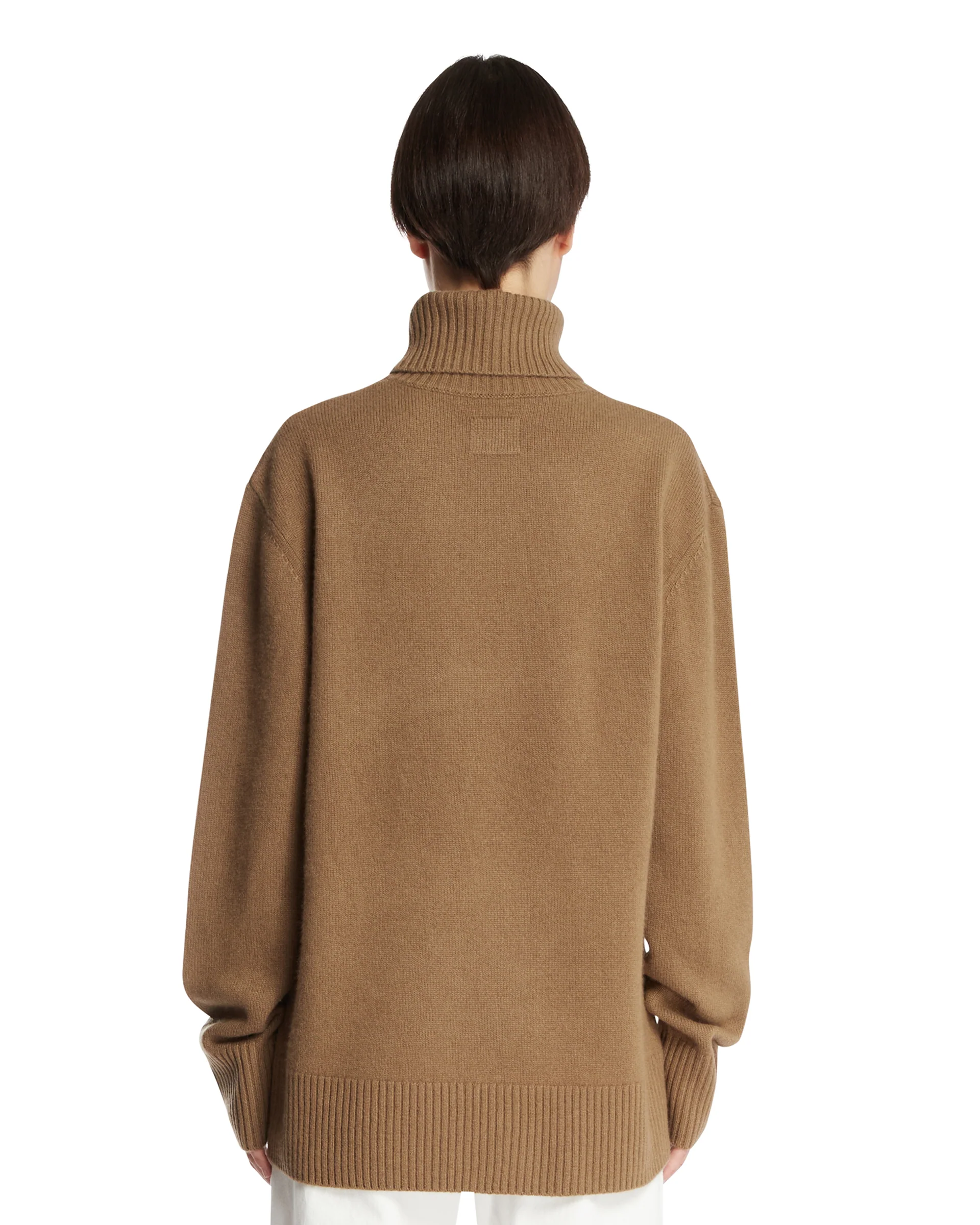 Pullover A Collo Alto Beige - Image 5